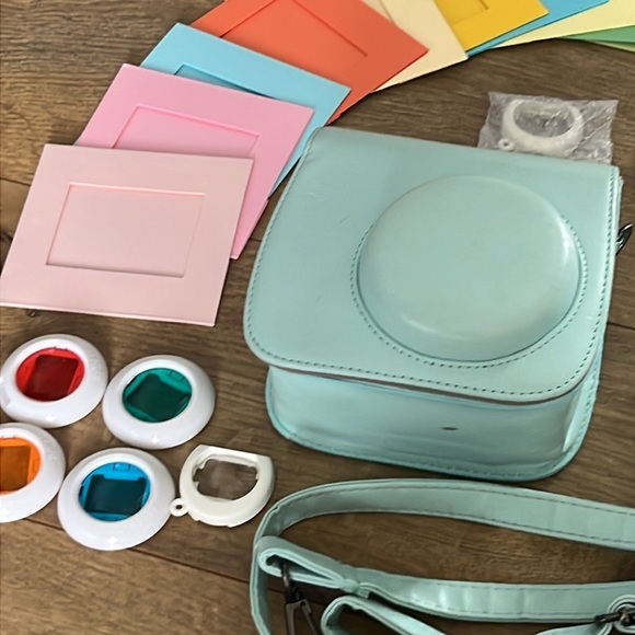 INSTAX CAMERA 🩵💛💚 Set Bundle of Bag, Lenses, Frames, Clips, Stickers and More - Picture 4 of 8